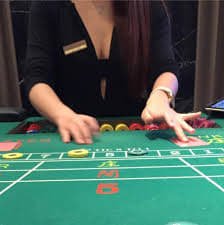 Antarmuka permainan Microgaming di waletoto dengan berbagai pilihan tema dan genre